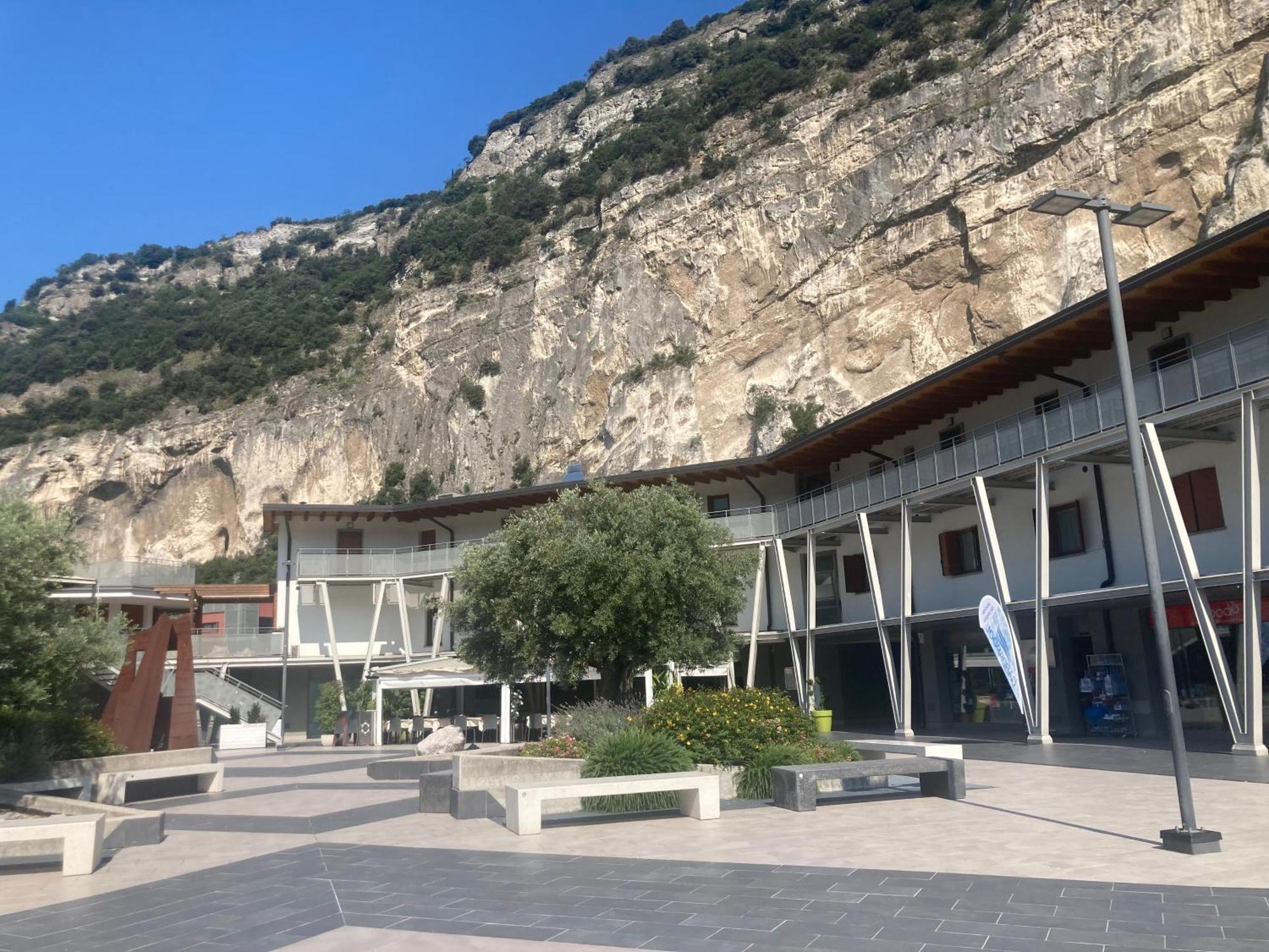Outdooredo Garda Torbole Torbole Sul Garda Extérieur photo
